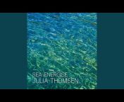 Julia Thomsen - Topic
