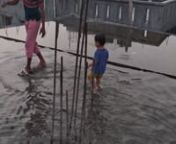 this is super video and enjoy rain with child you can go www.vidmata.org and download any app for keep this video