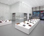 See more architecture and design movies at http://www.dezeen.com/moviesnnIn this movie Dezeen filmed at the opening of the new Camper store in New York, Japanese designer and Nendo founder Oki Sato explains why he decided to cover the interior walls of the store with over a thousand white plastic shoes. nn