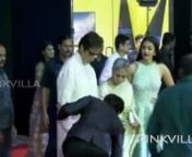 Aishwarya strikes a pose with Jaya Bachchan, Big B and SRK at the Stardust Awards 2016 from jaya bachchan