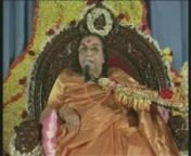 Archive video: H.H.Shri Mataji Nirmala Devi at the New Year Puja. Kalwe, Maharashtra, India. Hindi/English. (2000-1231)