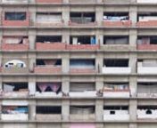 Curator Justin McGuirk tells us why his Golden Lion-winning installation about a community living in a vertical slum in Caracas could set an example for new forms of urban housing, in this movie we filmed at the Venice Architecture Biennale.nn