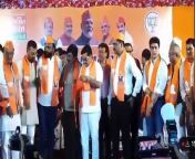 Surat former leaders of AAP Aam Aadmi PartyAlpesh Kathiria and Dharmik Malviya along with their supporters joined BJP in presence of Gujarat party president CR Patil