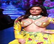 Neha Sharma Hot Top 5 Outfits | Bollywood Actress Neha Sharma Hottest Compilation Video from ke boshiley aji sharma