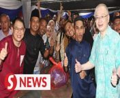 Making comparisons to the previous administration will not help improve the government&#39;s image, says Datuk Seri Dr Wee Ka Siong.&#60;br/&#62;&#60;br/&#62;The MCA president said it is the responsibility of the government to make improvements based on any criticism made.&#60;br/&#62;&#60;br/&#62;He said this when met at the Ayer Hitam MP and Yong Peng Assemblyman Hari Raya Open House at Taman Kota Industrial Area, Batu Pahat on Saturday (May 4).&#60;br/&#62;&#60;br/&#62;WATCH MORE: https://thestartv.com/c/news&#60;br/&#62;SUBSCRIBE: https://cutt.ly/TheStar&#60;br/&#62;LIKE: https://fb.com/TheStarOnline