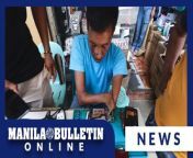 Despite his disability, Angelito Ducosaring repairs a mobile phone at his makeshift shop along Magsaysay Avenue in Davao City on Monday, May 6. The 38-year-old technician has been repairing electronic gadgets to feed his family for 13 years now. &#60;br/&#62;&#60;br/&#62;READ: https://mb.com.ph/2024/5/6/pwd-repairs-cellphones-in-davao-city-1&#60;br/&#62;&#60;br/&#62;Subscribe to the Manila Bulletin Online channel! - https://www.youtube.com/TheManilaBulletin&#60;br/&#62;&#60;br/&#62;Visit our website at http://mb.com.ph&#60;br/&#62;Facebook: https://www.facebook.com/manilabulletin &#60;br/&#62;Twitter: https://www.twitter.com/manila_bulletin&#60;br/&#62;Instagram: https://instagram.com/manilabulletin&#60;br/&#62;Tiktok: https://www.tiktok.com/@manilabulletin&#60;br/&#62;&#60;br/&#62;#ManilaBulletinOnline&#60;br/&#62;#ManilaBulletin&#60;br/&#62;#LatestNews