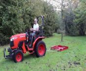 In this video an implement for pasture and paddock manure collecting and cleaning is reviewed and tested.&#60;br/&#62;&#60;br/&#62;The device is designed to collect manure from horses, sheep, alpacas and other cattle from the pasture or paddock. The implement is towed behind a vehicle where it slides over the terrain to scrape the manure from the field.&#60;br/&#62;&#60;br/&#62;Implement: Paddock Manure Collector&#60;br/&#62;Compact Tractor: Kubota B2261 (26hp) HST 4WD&#60;br/&#62;&#60;br/&#62;Video by: Outdoors in the Low Countries&#60;br/&#62;Music: https://www.purple-planet.com, Music by: bensound.com&#60;br/&#62;License code: 2EBFYRWPOGN0RFMB