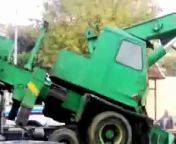 Here&#39;s a tip. Check the gross tonnage limit next time morons. Funny video of a truck accident. More like this at: http://crashes.smartvideochannel.com