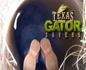 EarthX Website: https://earthxmedia.com/ &#60;br/&#62;&#60;br/&#62;Hot, angry alligator... Narrow culvert... What could go wrong? &#60;br/&#62;&#60;br/&#62;About Texas Gator Savers: &#60;br/&#62;From reptiles in swimming pools to gators stranded after hurricanes, Gary Saurage and his team rescue alligators from unusual places and prepare them for life in their new home - &#92;