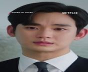 Watch Queen of Tears on Netflix: https://www.netflix.com/title/81707950&#60;br/&#62;&#60;br/&#62;Subscribe to Netflix K-Content: https://bit.ly/2IiIXqV&#60;br/&#62;Follow Netflix K-Content on Instagram, Twitter, and Tiktok: @netflixkcontent &#60;br/&#62;&#60;br/&#62;#QueenOfTears #KimSoohyun #KimJiwon #ParkSunghoon #KwakDongyeon #Netflix #Kdrama &#60;br/&#62;&#60;br/&#62;ABOUT NETFLIX K-CONTENT&#60;br/&#62;&#60;br/&#62;Netflix K-Content is the channel that takes you deeper into all types of Netflix Korean Content you LOVE. Whether you’re in the mood for some fun with the stars, want to relive your favorite moments, need help deciding what to watch next based on your personal taste, or commiserate with like-minded fans, you’re in the right place. &#60;br/&#62;&#60;br/&#62;All things NETFLIX K-CONTENT.