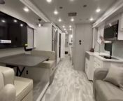 Mobile Homes That Will Blow Your Mind from lilly mobile home pics